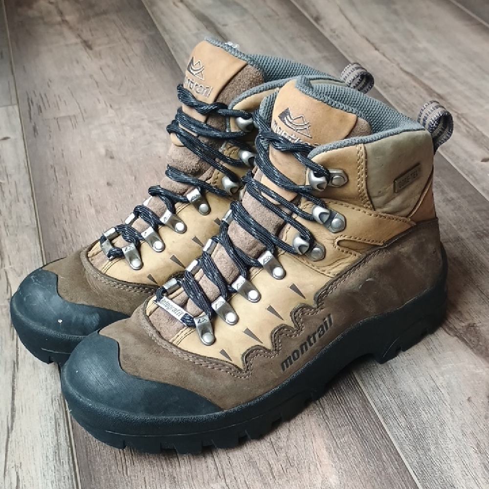 Montrail Women's Lace Up Hiking Boots - Brown and Black